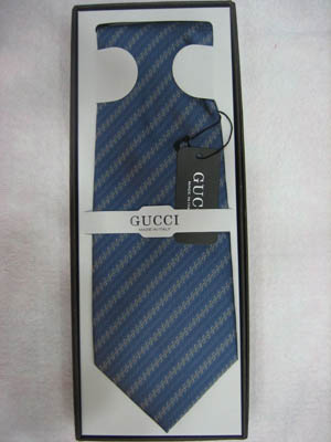 Gucci NT020