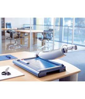 dahle-567-guillotine-21-5-paper-cutter-1